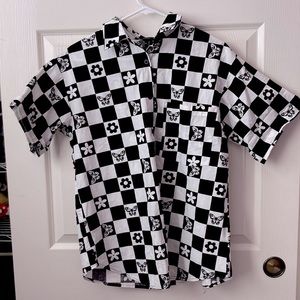Forever21 black and white button down shirt
